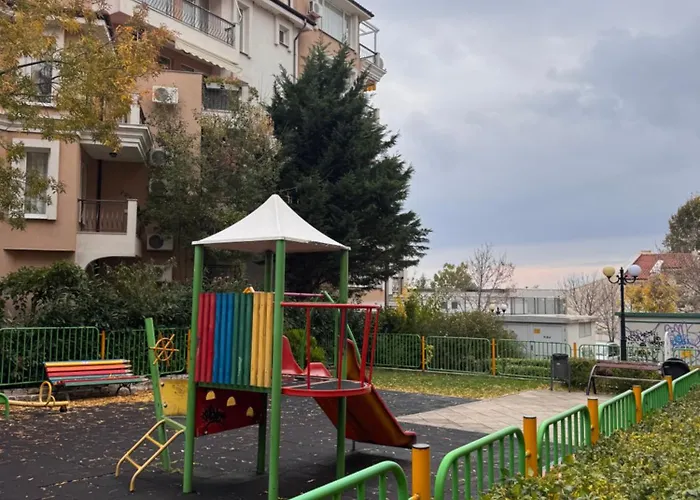 Апартамент Sea Breeze Ap58