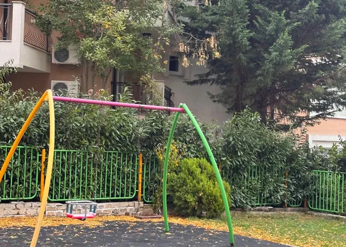 Апартамент Sea Breeze Ap58 *